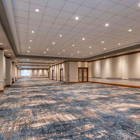 Embassy Suites By Hilton Dorado Del Mar Beach Resort Extérieur photo