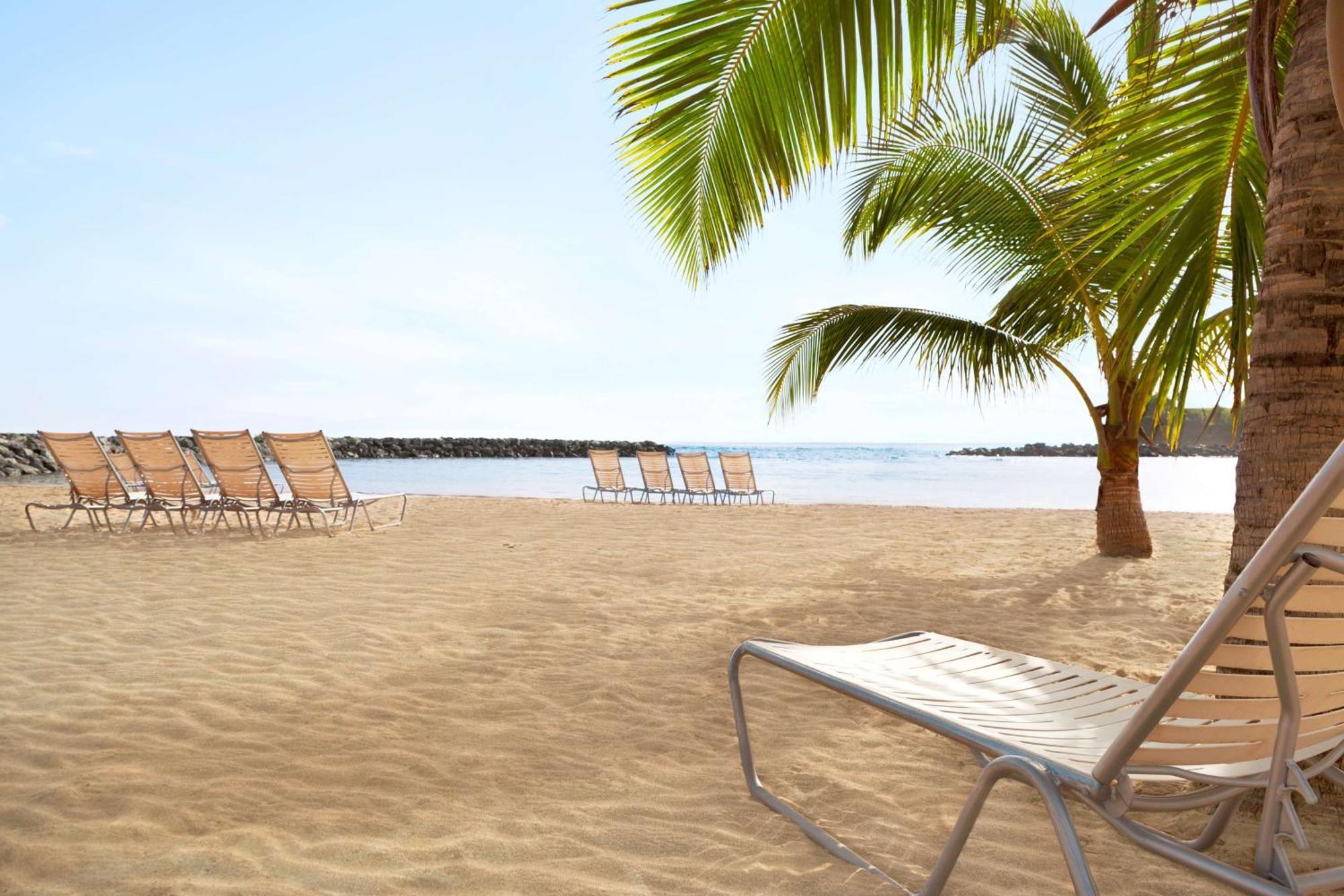 Embassy Suites By Hilton Dorado Del Mar Beach Resort Extérieur photo